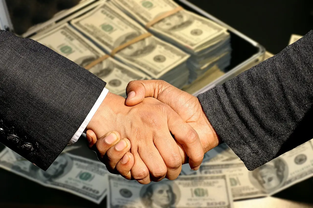 Flipkart bets on creator commerce with Meta affiliate partnership - afaqs!